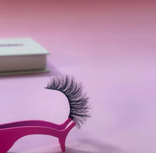 Load image into Gallery viewer, Reign